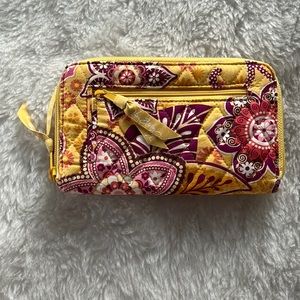 Vera Bradley Bali Gold pattern zip around wallet wristlet